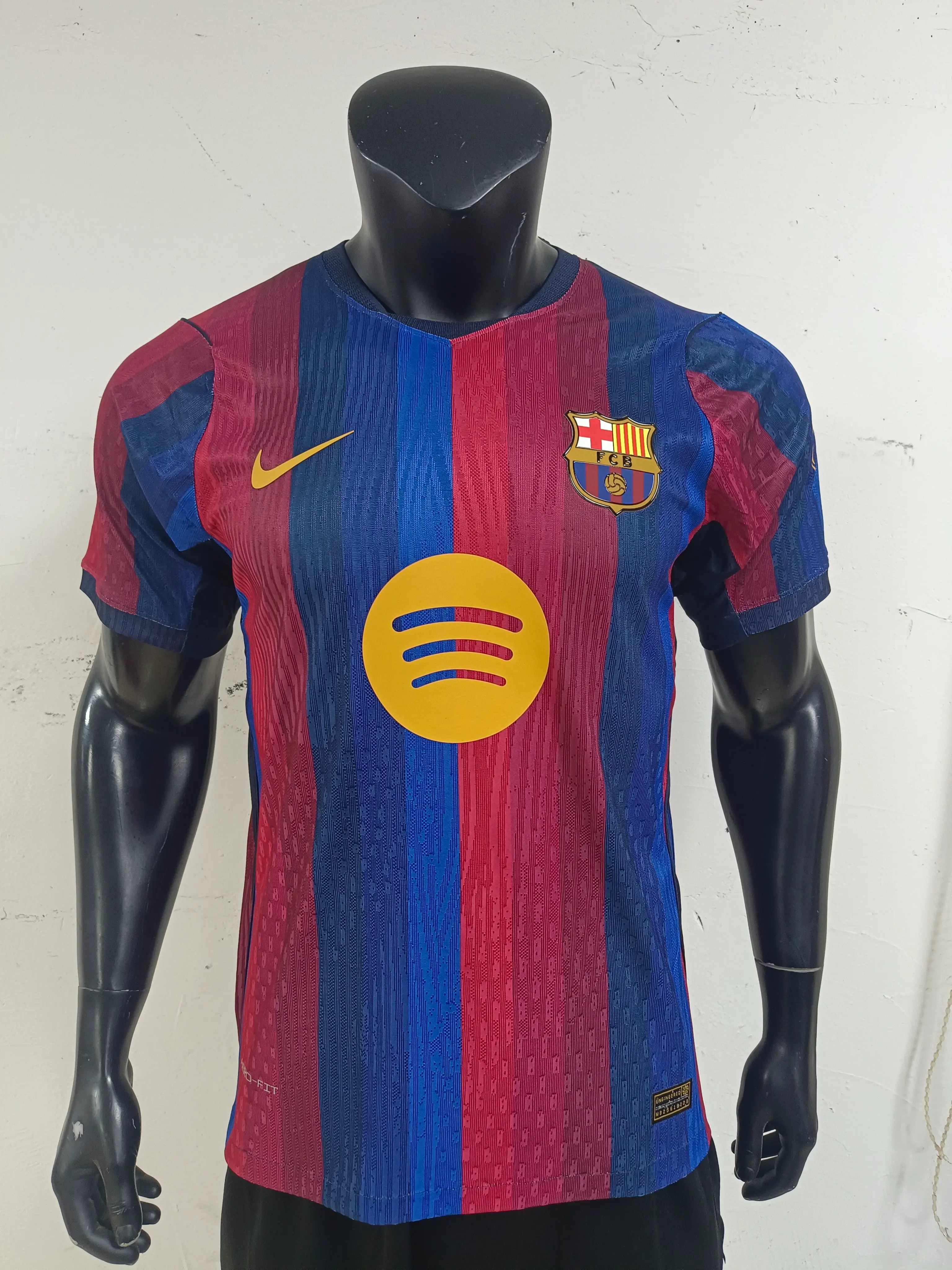 FC Barcelona Home Kit 26/27 Half Sleeve Player Edition